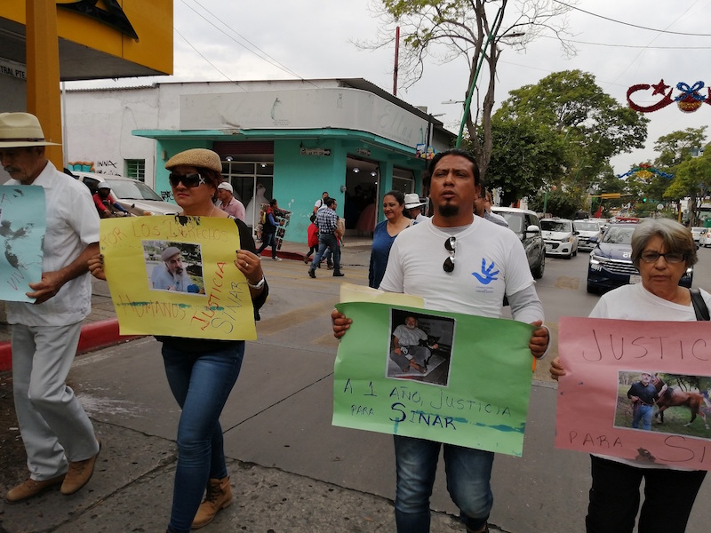Marchan en Tuxtla, piden esclarecer asesinato de Sinar Corzo