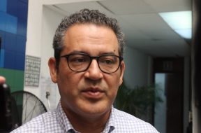Rector de la UNACH Carlos Faustino Nataren Cordoba