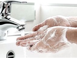 lavarse las manos covid 19