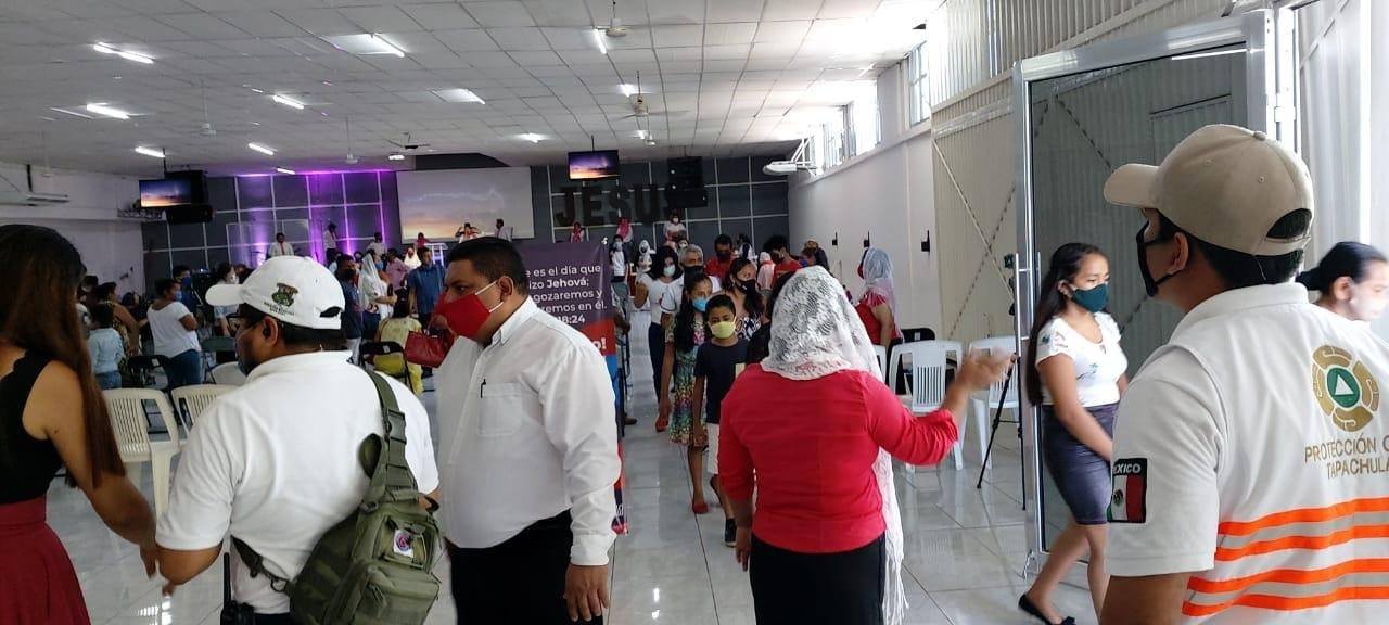 Pese a alza de contagios, en Tapachula continúan realizando eventos religiosos