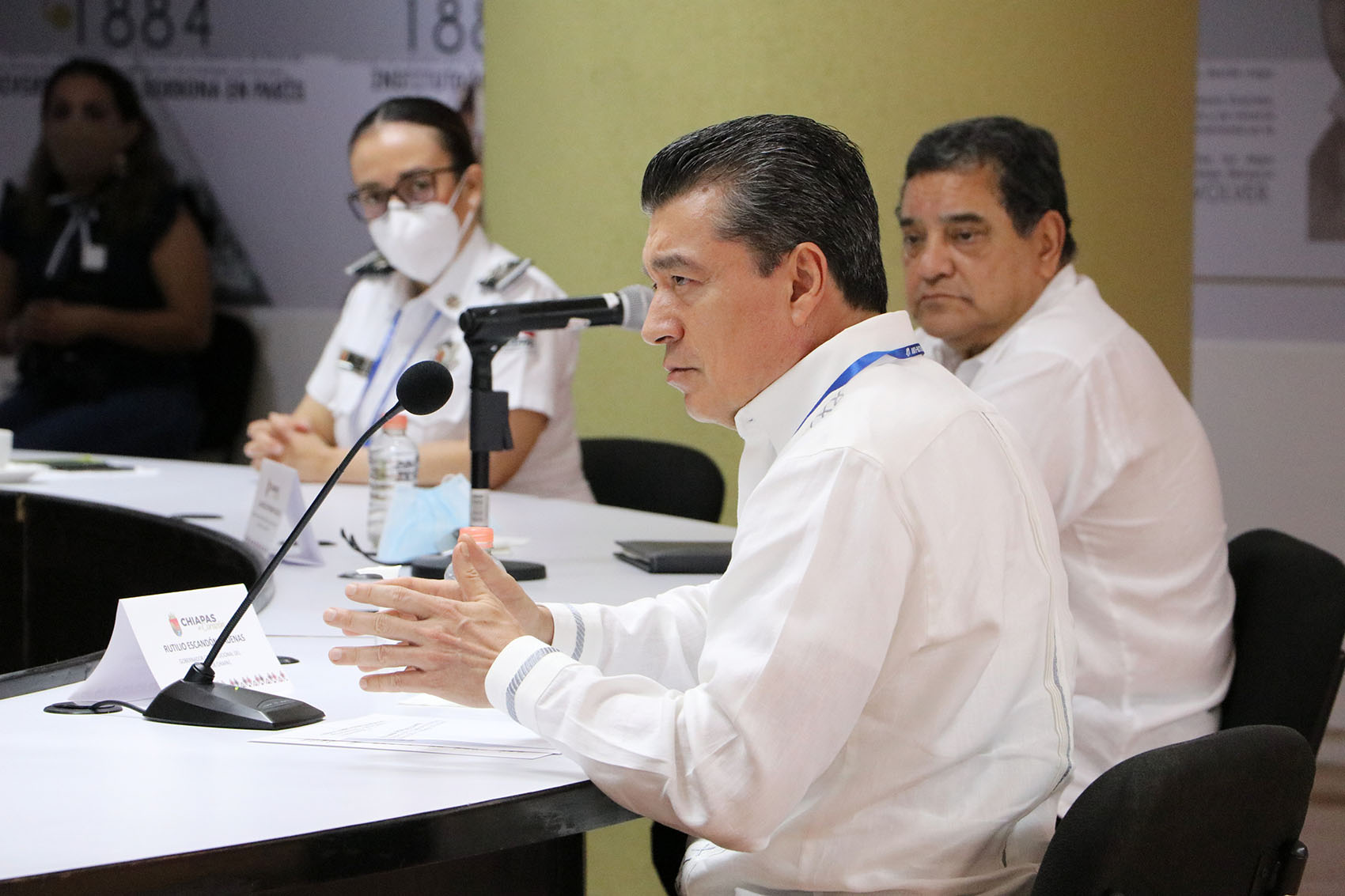 Ante descenso de Covid-19 en Chiapas, pide Rutilio Escandón no confiarse