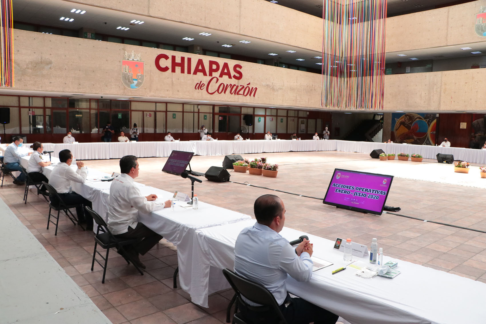 Rutilio Escandón se reúne con alcaldes de Chiapas para fortalecer estrategias de seguridad