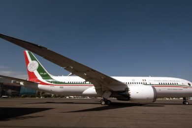 200203094446-amlo-rifar-el-avion-presidencial-mexico-sot-00000000-full-169