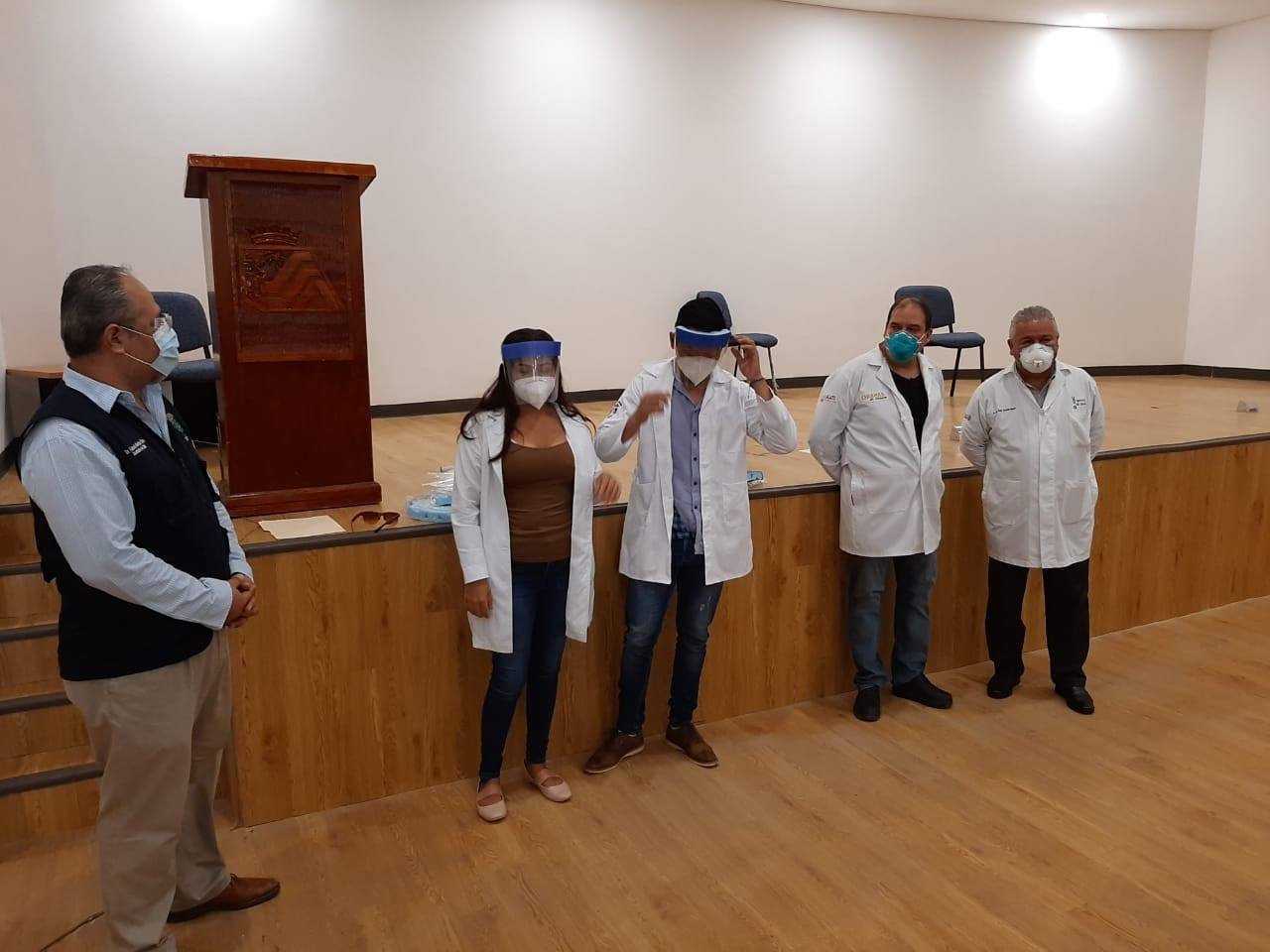Entregan equipo de protección a personal médico del Hospital Regional Tapachula