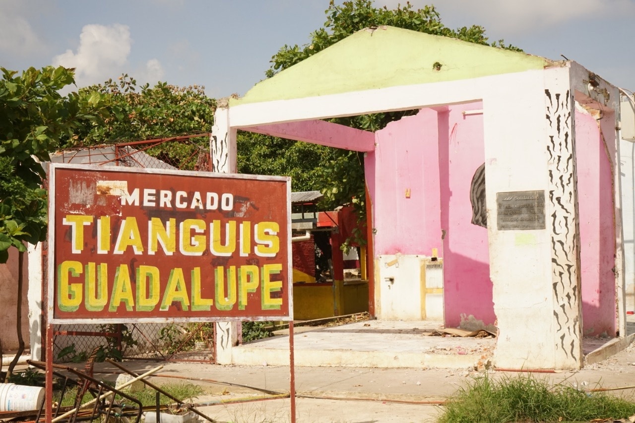 Reubican a locatarios del tianguis Guadalupe en Tapachula