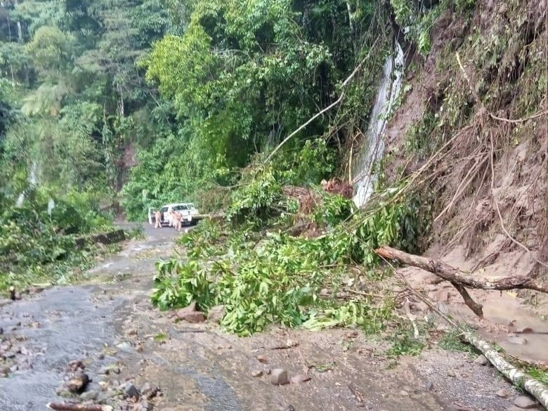 Reportan derrumbes y deslaves en zona alta de Tapachula