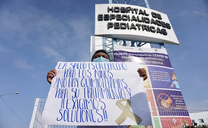 280 niños de Chiapas con cáncer en riesgo por desabasto de medicamentos / En la Mira