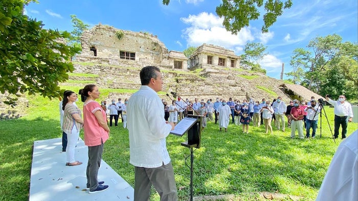 Encabeza Rutilio Escandón reapertura de la Zona Arqueológica de Palenque