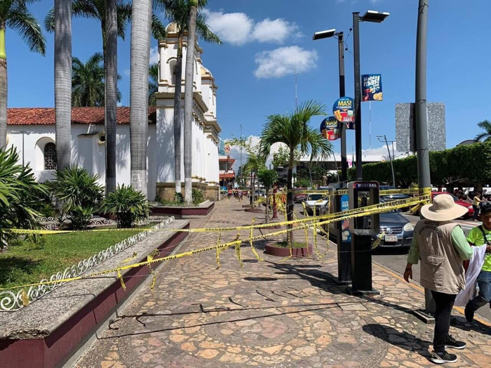 Acordonan parques de Las etnias y Benito Juárez en Tapachula