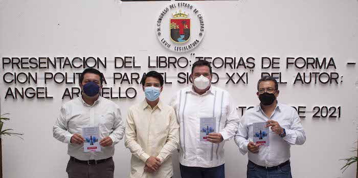 Presentan libro: “Teorías de Formación Política para el Siglo XXI” en el Congreso de Chiapas
