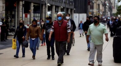 personas-con-cubrebocas-en-calles-de-la-ciudad-de-mexico-ante-la-pandemia-de-coronavirus