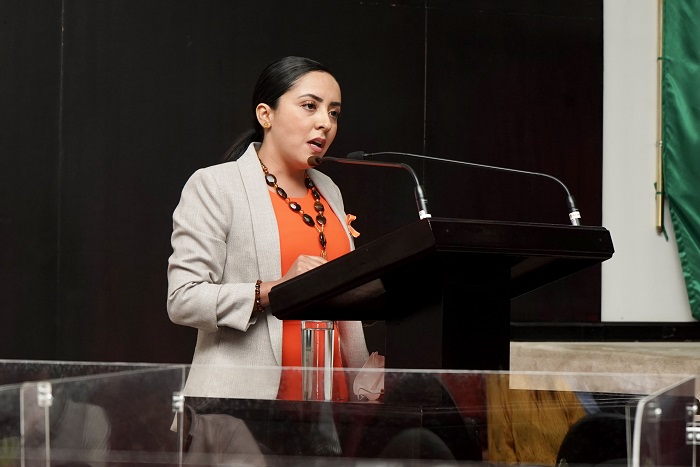 “La atención hacia la mujer, debe ser un eje central en las políticas públicas”: Zoily Linaloe E. Nango Molina