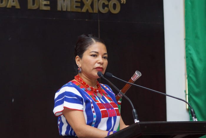 Por una representación indígena en INPI se pronunció la diputada López Sánchez