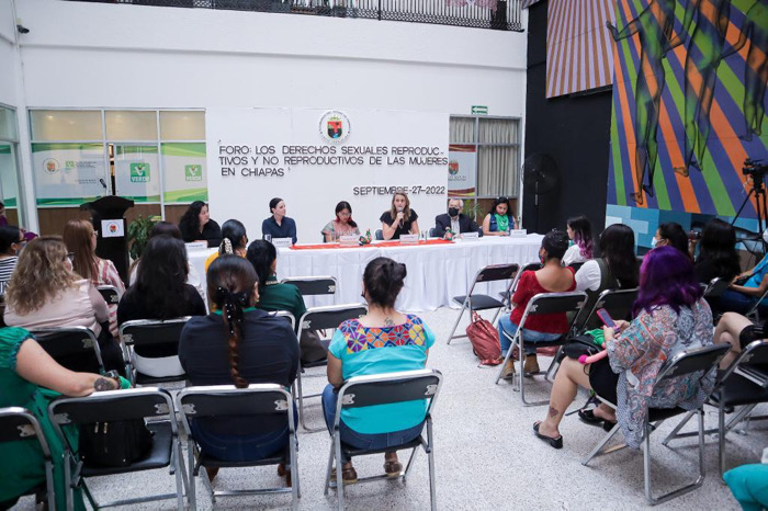 Realiza Diputada Floralma Gómez foro: “Derechos Sexuales Reproductivos y no Reproductivos de las Mujeres en Chiapas”