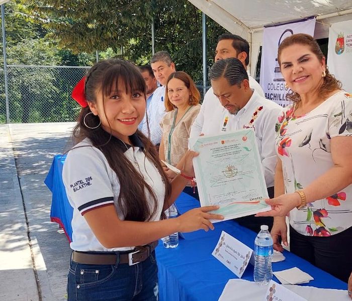 Fomentar la educación en la juventud prioridad para el desarrollo profesional: Trejo Huerta