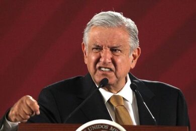 AMLO FURIOSO