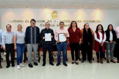 Firma de Convenio IEPC-Municipio Las Rosas 201222