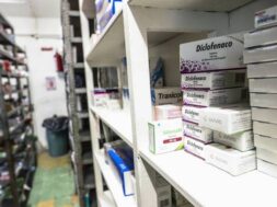 Medicamentos-Medicinas-Venta-Farmacias-Ibuprofeno-Loratadina (6)