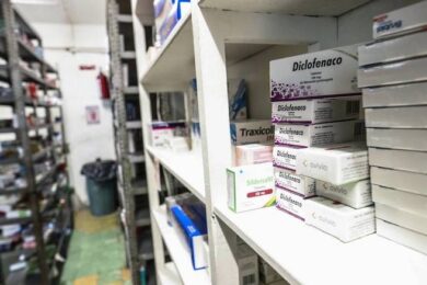 Medicamentos-Medicinas-Venta-Farmacias-Ibuprofeno-Loratadina (6)