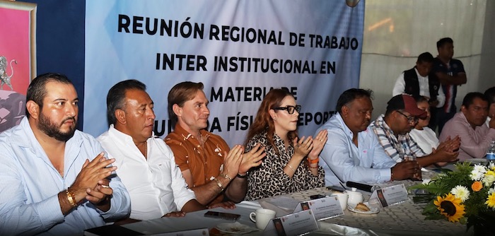 Tania Robles encabeza reunión regional de trabajo interinstitucional en materia de Cultura Física y Deporte en Yajalón
