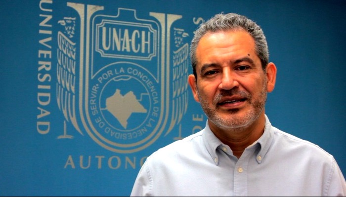 Rector de la UNACH bajo investigación penal por usurpación de grados académicos / En la Mira