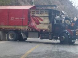 Camión quemado FRONTERA COMALAPA