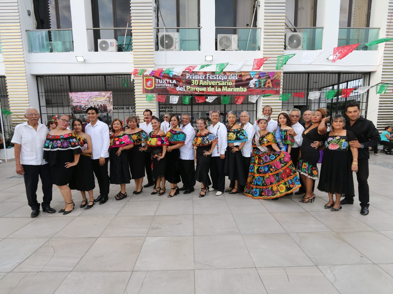 Tuxtla Gutiérrez celebra tres décadas de música marimba en el Parque Central