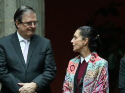 marcelo-ebrard-claudia-sheinbaum-ceremonia