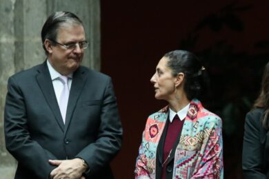 marcelo-ebrard-claudia-sheinbaum-ceremonia