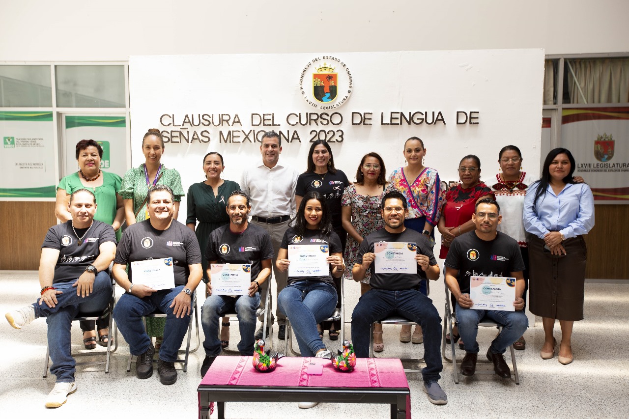 Clausura diputada Paola Villamonte Curso de Lengua de Señas Mexicana