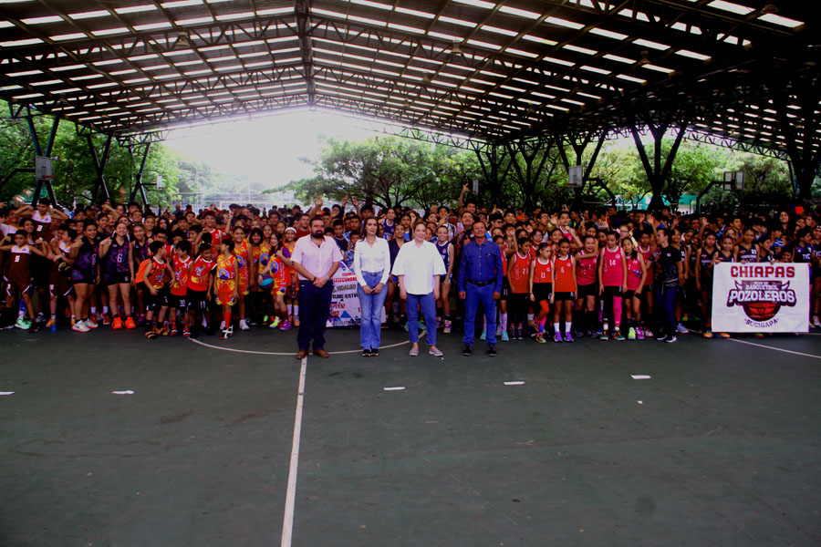 Tania Robles presente en la etapa Estatal de la Liga Telmex-Telcel de Basquetbol