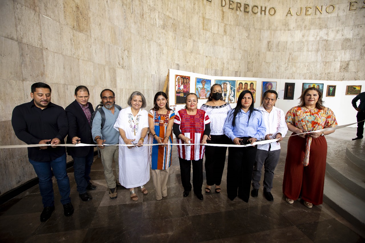 Diputada Floralma Gómez inaugura exposición: “la Fuerza del Color” de los pintores María Valera y Juan Chawuk