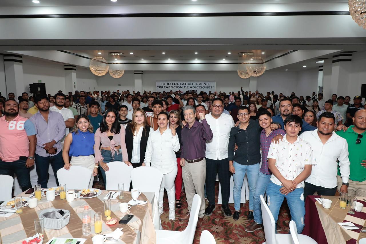 Con las juventudes haremos de Tuxtla la mejor ciudad del país: Aquiles Espinosa