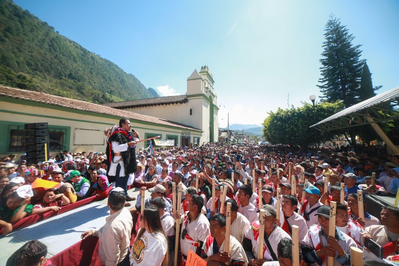 Eduardo Ramírez visita Chenalhó y San Cristóbal de Las Casas