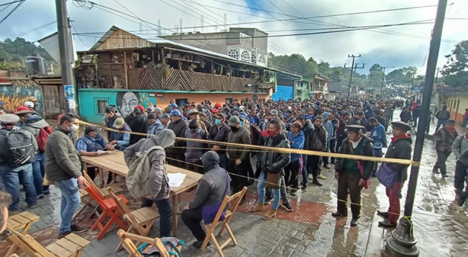 Oxchuc al borde de un nuevo estallido violento / En la Mira