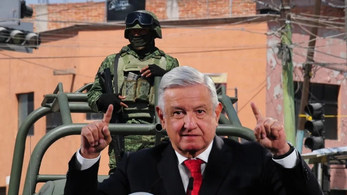 Militarización y oportunismo electoral en las reformas de AMLO