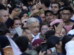 amlo democracia