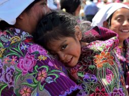 Advierten en Chiapas riesgo de desaparición de lenguas indígenas