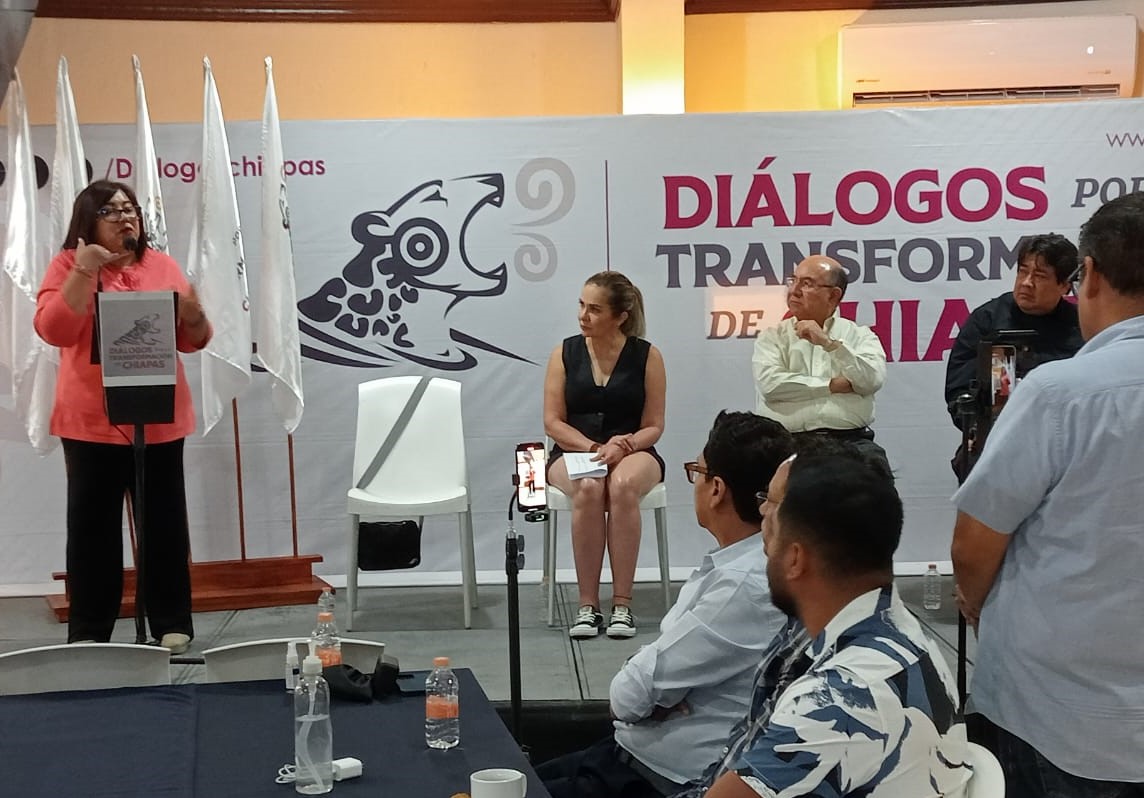 En Diálogos por la Transformación periodistas de Chiapas coinciden: Democracia exige buena comunicación