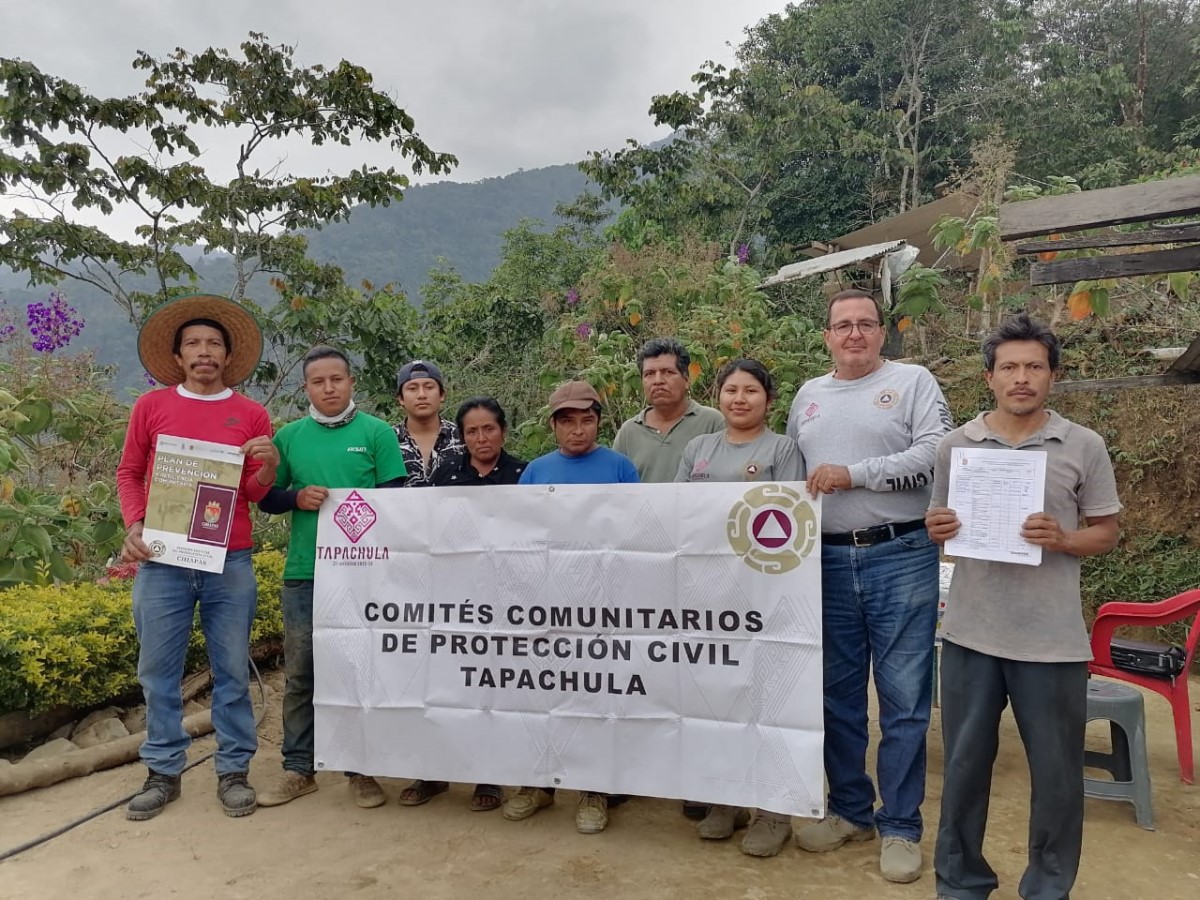 Protección civil de Tapachula, conforma comités comunitarios resilientes en comunidades rurales.