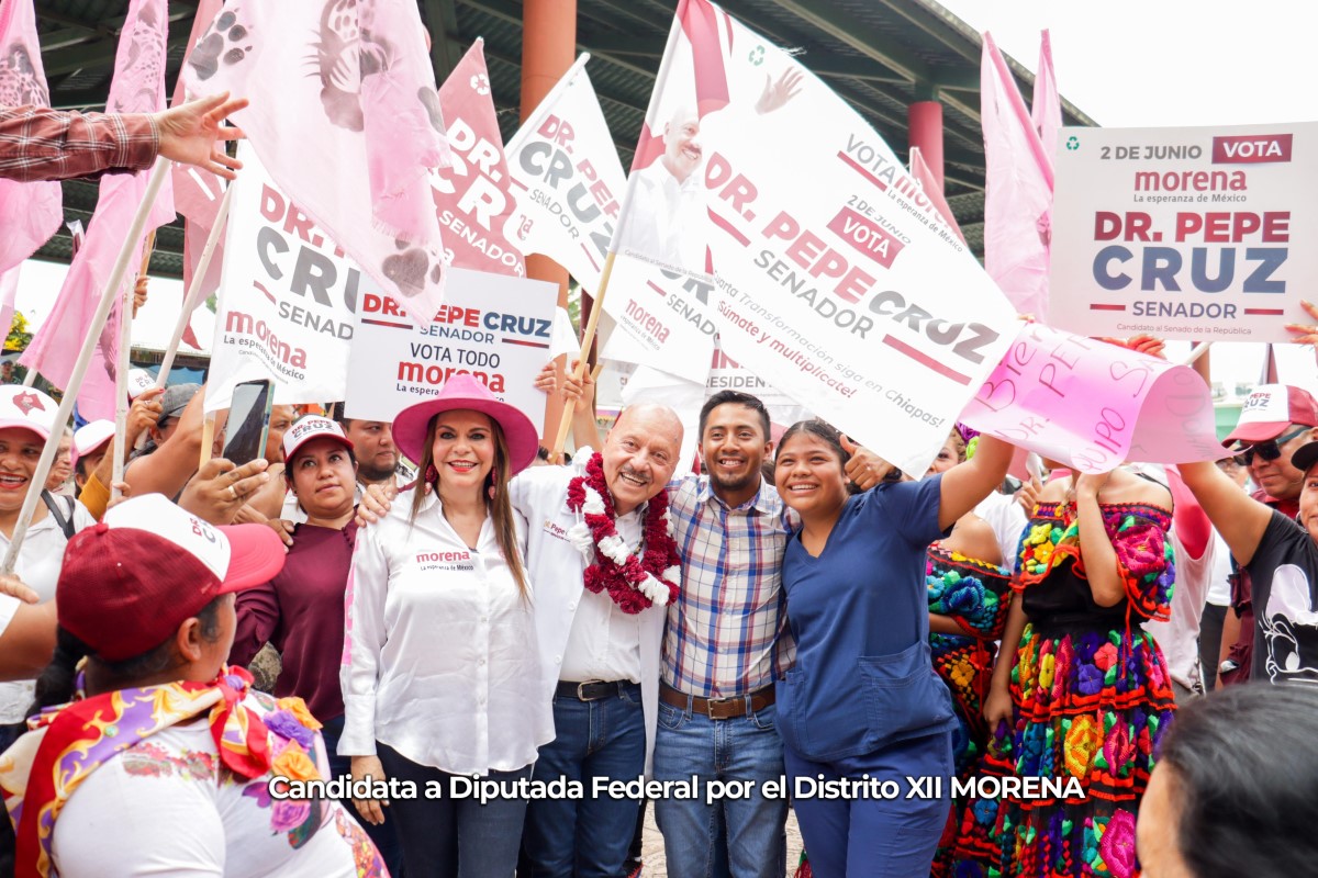 Rosy Urbina realizó, junto con Pepe Cruz, una campaña de brigadeo en Santo Domingo