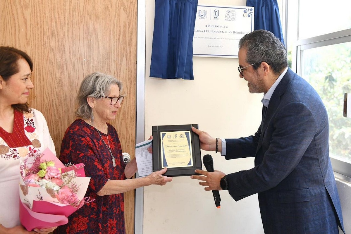 Nombran a la Biblioteca del Instituto de Estudios Indígenas de la UNACH con el nombre de “Mtra. María Elena Fernández-Galán Rodríguez”