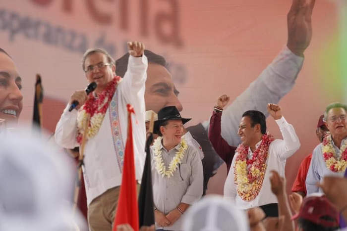 Eduardo Ramírez celebra mitin en Suchiapa acompañado de Marcelo Ebrard, Pio López Obrador y Antonio Santos