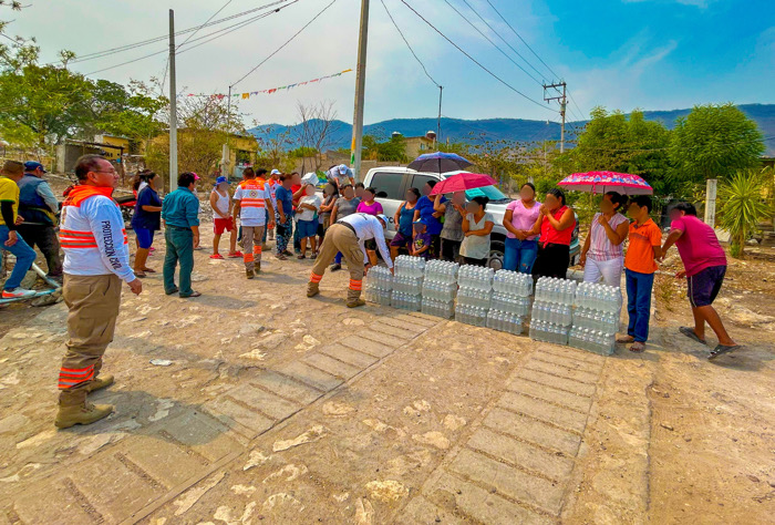 Ante altas temperaturas, inicia operativo de hidratación en municipios vulnerables: Protección Civil Chiapas