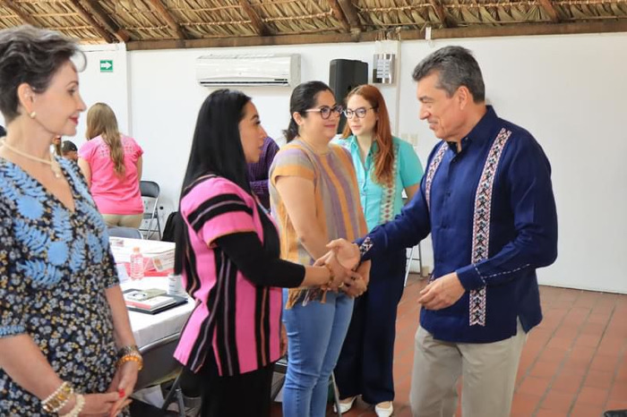 Celebra Rutilio Escandón crecimiento del 300 % en materia de trasplantes de órganos en Chiapas