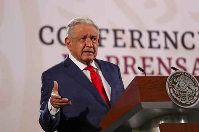 AMLO sugiere eliminar requisito de experiencia para jueces