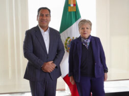 Eduardo Ramírez y Alicia Bárcena