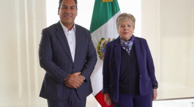 Eduardo Ramírez y Alicia Bárcena