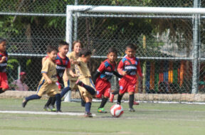 Niños futbol