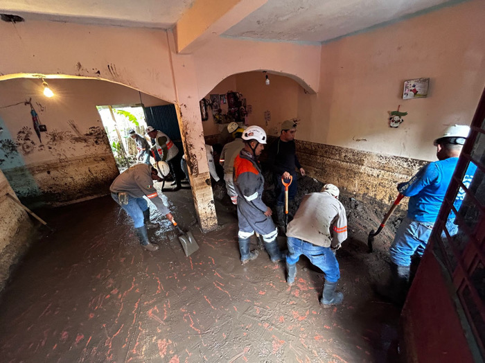 Continúan labores de atención a familias afectadas por las lluvias en la Colonia Las Granjas